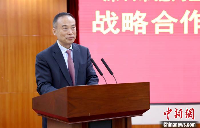 港中大(深圳)將與龍崗區(qū)共建大運(yùn)深港國(guó)際科教城等項(xiàng)目