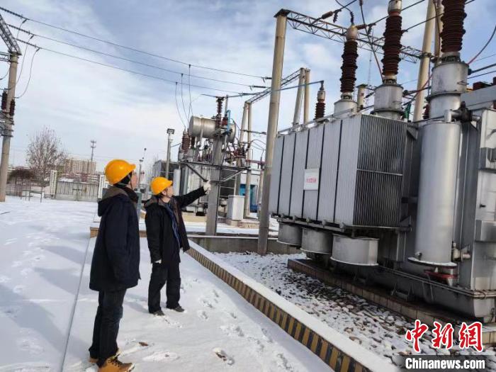 國網(wǎng)河北電力安排萬人值守多舉措保障元旦假期供電供暖
