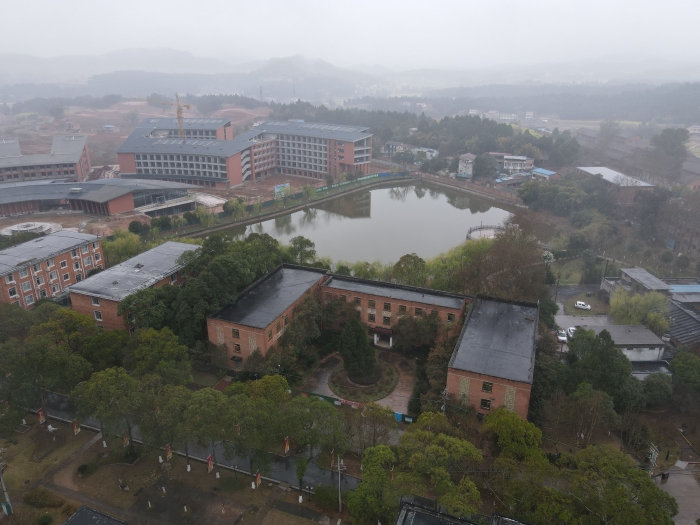 點(diǎn)擊進(jìn)入下一頁