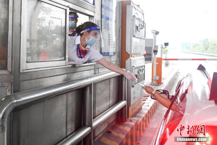 湖南張家界全域調(diào)整為低風(fēng)險(xiǎn)區(qū) 拆除交通卡口