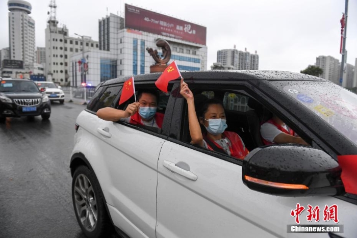 湖南張家界全域調(diào)整為低風(fēng)險(xiǎn)區(qū) 拆除交通卡口