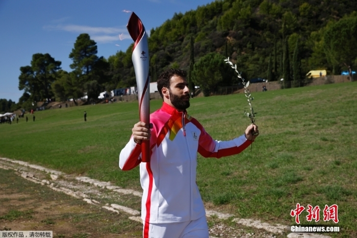 北京冬奧會火種在希臘成功點(diǎn)燃