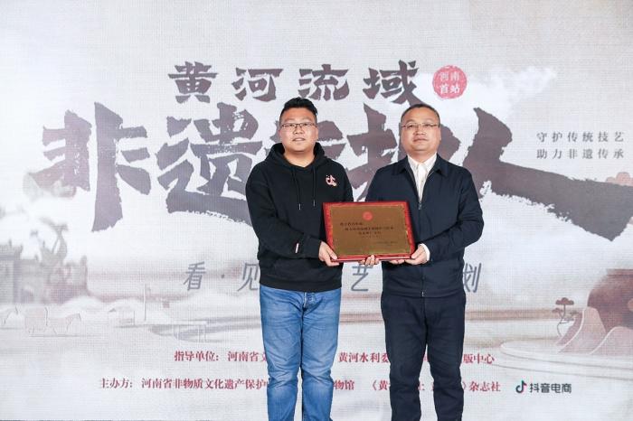 點(diǎn)擊進(jìn)入下一頁