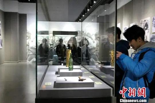 點擊進(jìn)入下一頁