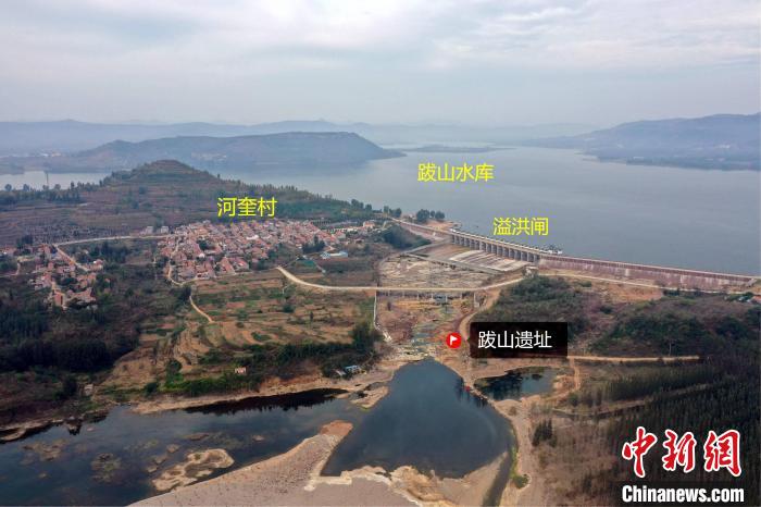 跋山遺址位于山東省臨沂市沂水縣，是2020年7月發(fā)現(xiàn)的一處舊石器時(shí)代中期曠野遺址。　尹紀(jì)亮 攝