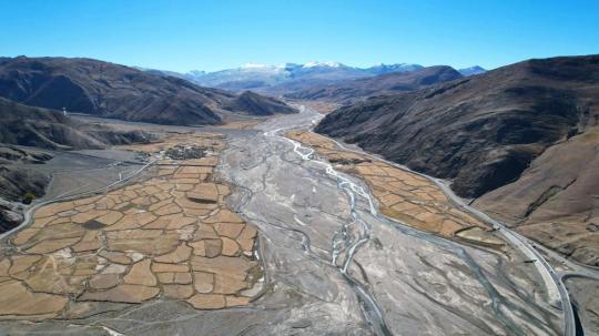 點(diǎn)擊進(jìn)入下一頁