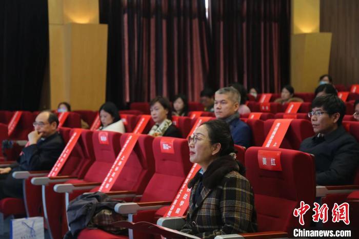 研討會現(xiàn)場。　上海杉達(dá)學(xué)院 攝