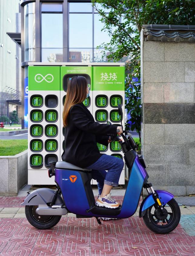 專業(yè)測(cè)評(píng)結(jié)果新鮮出爐:換換智能電池耐受力強(qiáng) 續(xù)航高達(dá)120KM