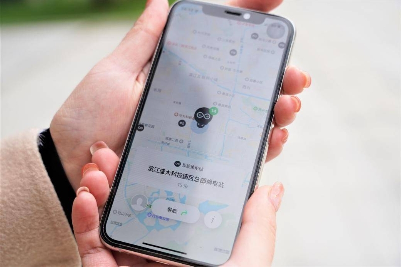 如何找到最近換電站？杭州白領(lǐng)圖解換換智能換電“三步換電”步驟