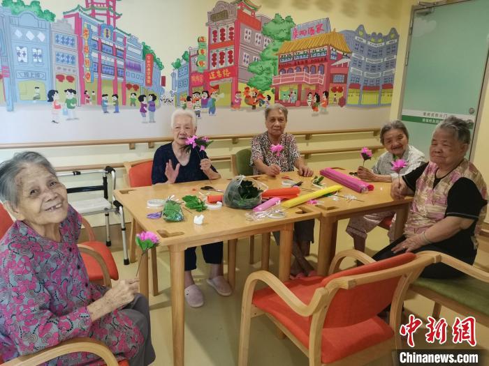 點擊進(jìn)入下一頁