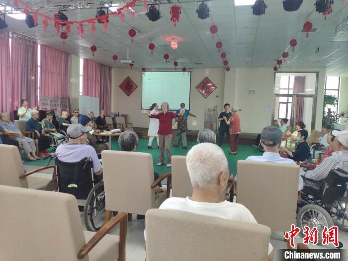 點擊進(jìn)入下一頁