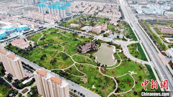 2021年發(fā)布的中國高新區(qū)創(chuàng)新能力100強榜單中，蘭州高新技術(shù)產(chǎn)業(yè)開發(fā)區(qū)躋身44名。(資料圖) 高展 攝