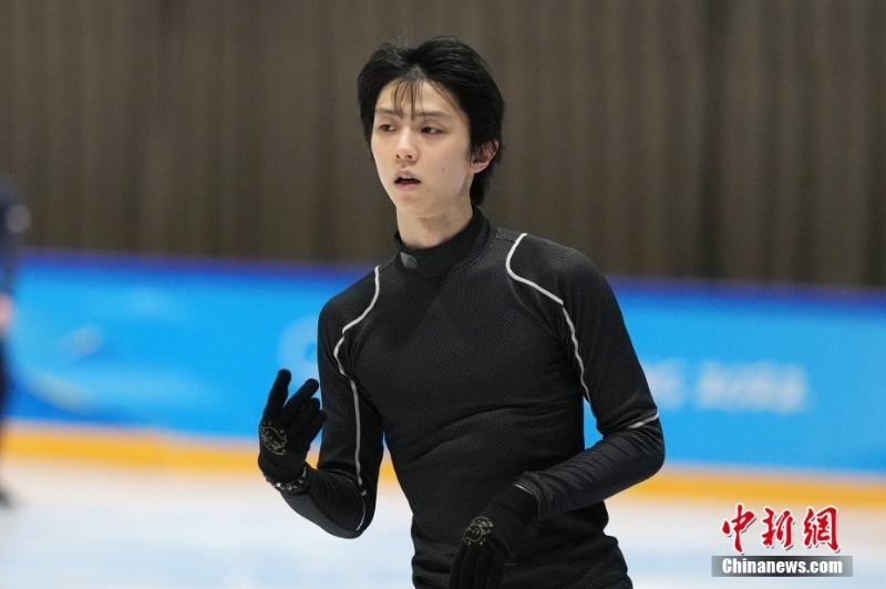 日本花滑名將羽生結(jié)弦亮相首都體育館