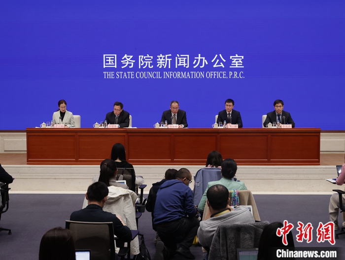 點(diǎn)擊進(jìn)入下一頁