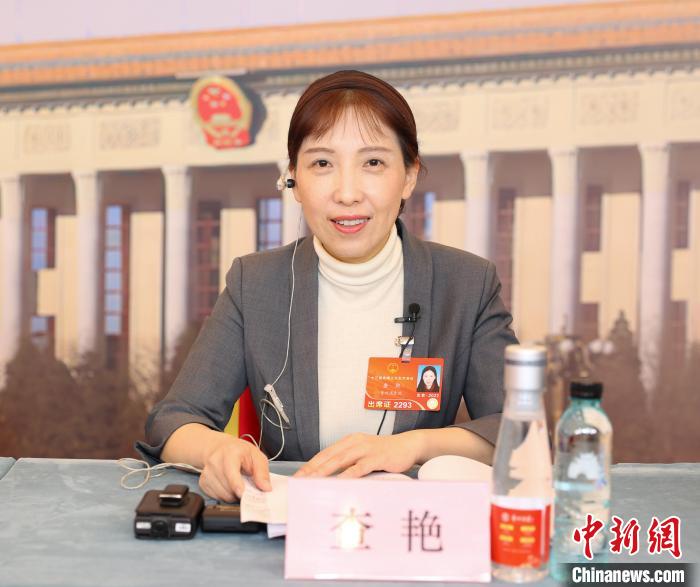 如何讓百姓安心在基層看?。咳舜蟠聿槠G“答題”