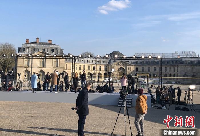 點擊進(jìn)入下一頁