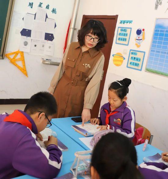 伊旗上灣小學(xué)：“雙減”之下，凸顯“炫彩課堂”魅力