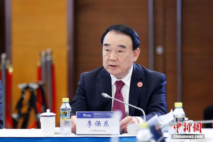 點擊進(jìn)入下一頁