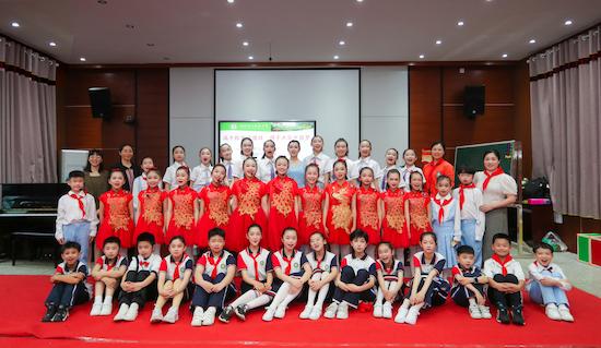 臨沂市沂南經濟開發(fā)區(qū)實驗學校與新湘兄弟學校開展云端文化交流會