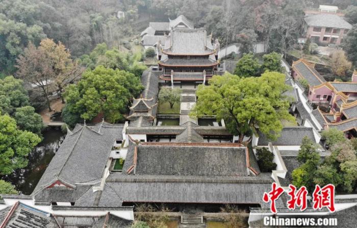 點擊進(jìn)入下一頁