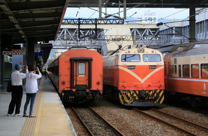 點擊進(jìn)入下一頁