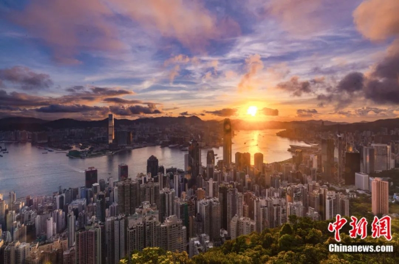 香港維多利亞港。中新社記者 張煒 攝