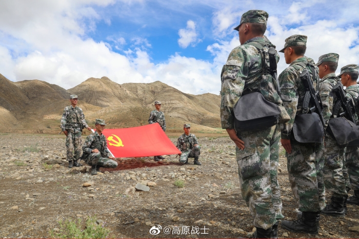 0089GUSigy1h3rml7ur91j318y0u0qi0 0089GUSigy1h3rml7ur91j318y0u0qi0