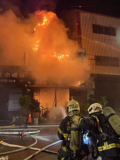 臺灣桃園火災(zāi) 臺灣桃園火災(zāi)