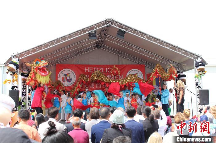 圖為活動現(xiàn)場?！lio　攝