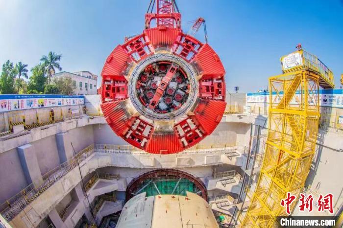 “深江1號”盾構機(資料圖) 王立冬 攝