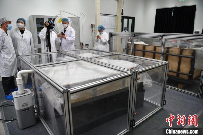 點(diǎn)擊進(jìn)入下一頁