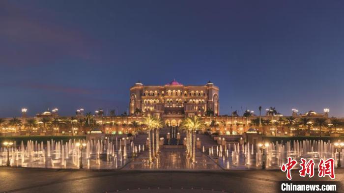 圖為阿聯(lián)酋皇宮酒店。　阿聯(lián)酋駐華大使館供圖
