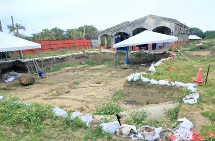 點(diǎn)擊進(jìn)入下一頁