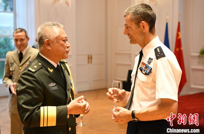 點(diǎn)擊進(jìn)入下一頁