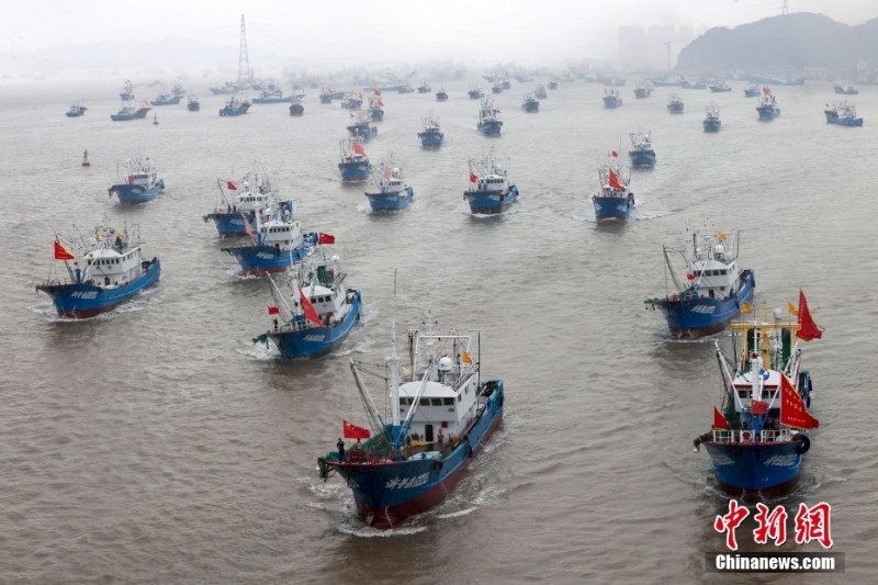 浙江舟山千舟競(jìng)發(fā)奔赴東海開(kāi)捕