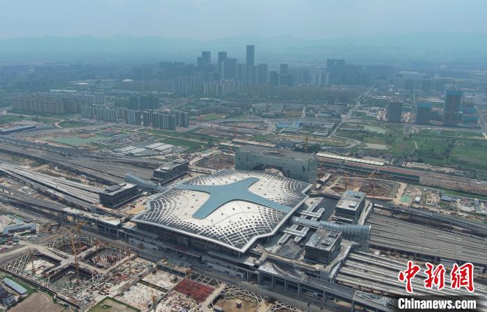 圖為位于余杭的杭州西站。　王剛 攝