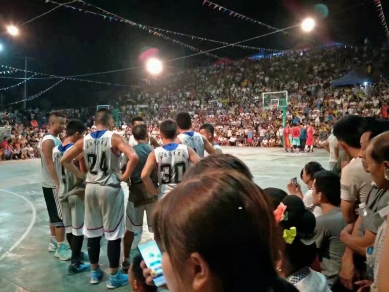 圖為2017年臺盤村“吃新節(jié)” 比賽。受訪者供圖