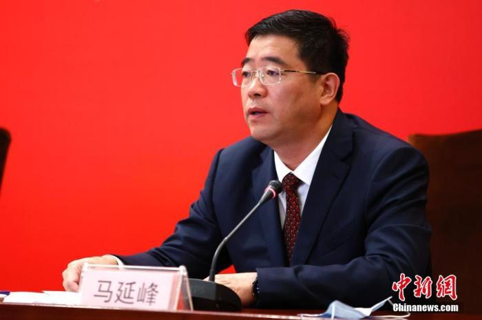 8月24日，空軍航空開放活動暨長春航空展新聞發(fā)布會在長春舉行，活動將于8月26日至30日在吉林長春舉辦。長春市委常委、常務副市長馬延峰表示，此次長春航空展展覽展示總面積達14萬平方米，再創(chuàng)新高，同時在沉浸體驗上更加突出豐富性。 <a target='_blank' href='/'>中新社</a>記者 富田 攝