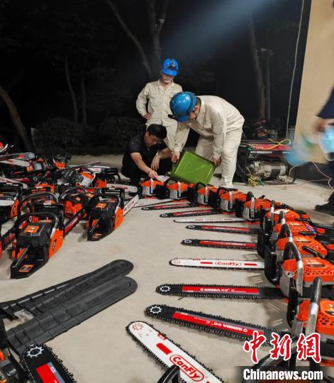 斗山火、抗干旱、戰(zhàn)疫情重慶統(tǒng)戰(zhàn)人同心守護山城