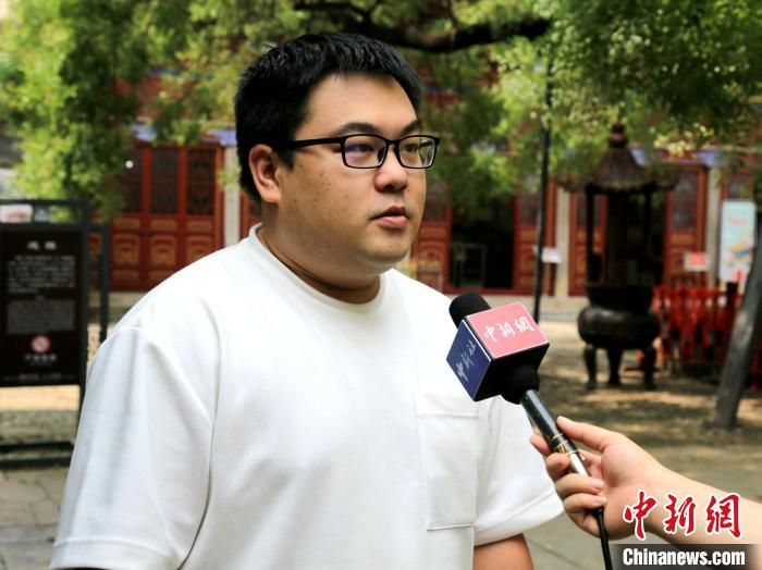 臺灣青年、清華大學(xué)建筑學(xué)院在讀博士生周宏宇接受<a target='_blank' href='/' >中新網(wǎng)</a>采訪?！⊥跣戮?攝