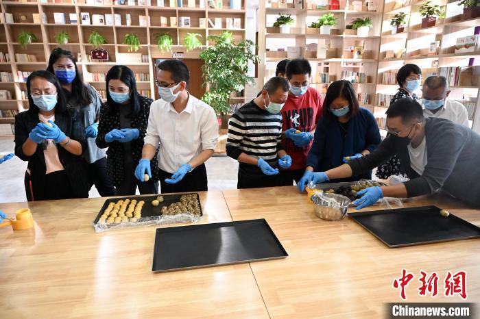 內(nèi)蒙古辦臺胞中秋茶話會：話統(tǒng)一、共團圓