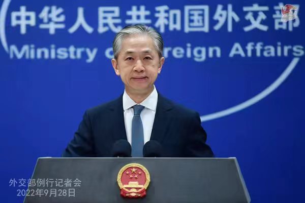 中國外交部發(fā)言人汪文斌。 薛偉 攝