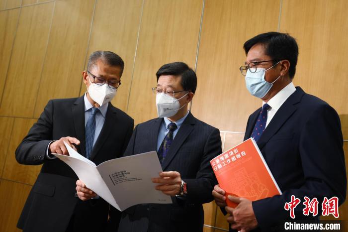 李家超：接收土地供應(yīng)及公營(yíng)房屋報(bào)告考慮納入施政報(bào)告