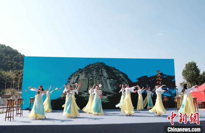 2022年閩臺(tái)青年朱子文化研學(xué)營在武夷山開營