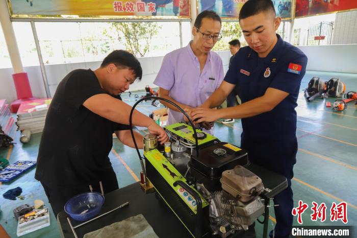 福建龍巖：森林消防加強裝備維護保養(yǎng)備戰(zhàn)秋冬防火期