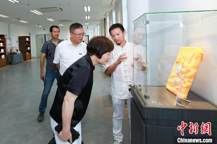 圖為展覽現(xiàn)場?！「＝üこ虒W(xué)院供圖