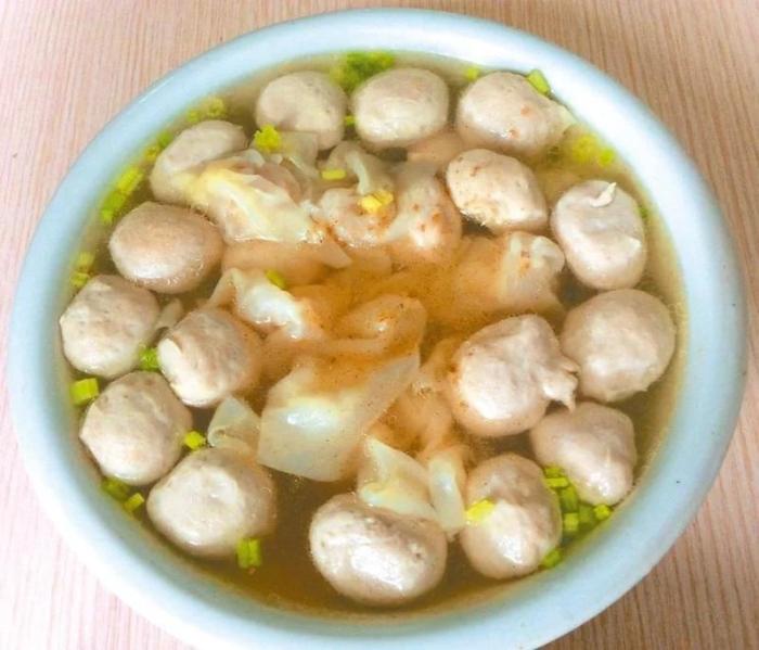 肉圓餛飩。圖片來源：臺灣《經濟日報》