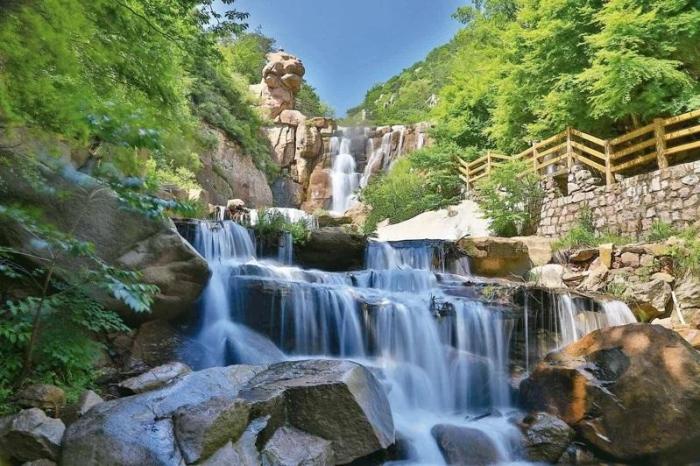 嶗山水韻。圖片來源：臺(tái)灣《聯(lián)合報(bào)》