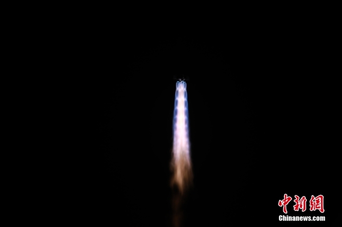 圖為發(fā)射現(xiàn)場(chǎng)。 <a target='_blank' href='/'>中新社</a>發(fā) 應(yīng)龍飛 攝