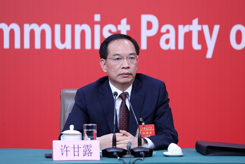 公安部黨委委員、副部長，國家移民管理局黨組書記、局長許甘露。（圖源：新華社）